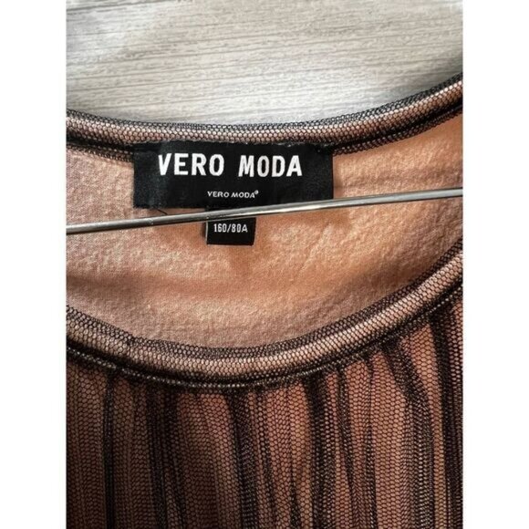 NWOT Vero Moda Nude Black Lace Blouse Small - Picture 5 of 5